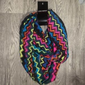 NWT Steve Madden scarf